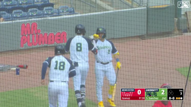 Braden Shewmake crushes 15th home run to right field