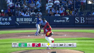 Estibenzon Jimenez In play, run(s) to Bryant Betancourt
