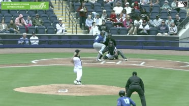 Jhorvic Abreus lines into an unassisted double play, first baseman Eric Martinez. Anthony Martinez out at 1st.