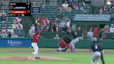 Kemp Alderman singles on a sharp line drive to right fielder Christian Franklin. Jared Serna scores. Deyvison De Los Santos to 3rd.