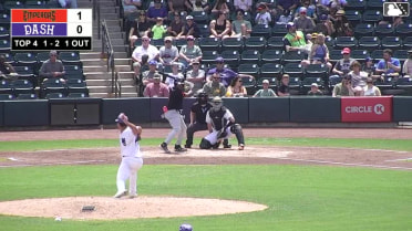 Isaiah Drake grounds into a force out, pitcher Grant Umberger to shortstop Caleb Bonemer. Dalton McIntyre scores. Mac Guscette out at 2nd. Isaiah Drake to 1st.