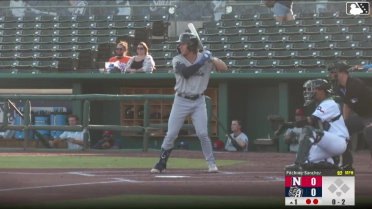 Spencer Nivens singles on a line drive to left fielder Albert Fabian. Colton Becker scores. Spencer Nivens to 2nd.