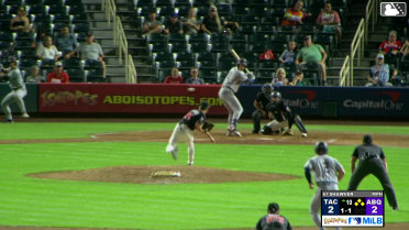 Nolan Jones out on a sacrifice fly to center fielder Drew Avans. Ryan Bliss scores. Leo Rivas to 3rd. Michael Arroyo to 2nd.