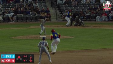 Cade Hunter homers (2) on a fly ball to right field. Cam Collier scores.