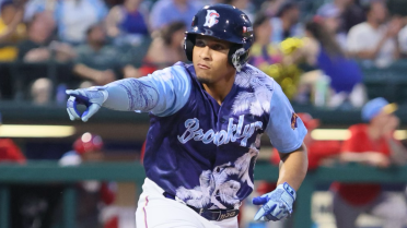 Cyclones Rally Past BlueClaws, 6-5, Behind Bay, Gutiérrez