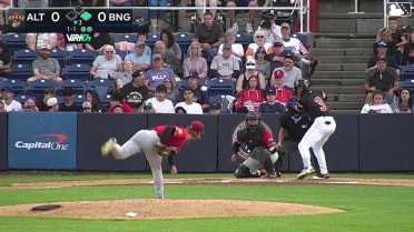 Jefferson Rojas homers (3) on a fly ball to left center field. Vincent Perozo scores.