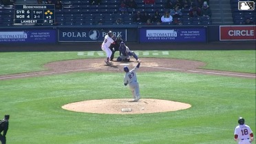 Matt Lloyd walks. Mikey Romero scores. Nate Eaton to 3rd. Tsung-Che Cheng to 2nd.