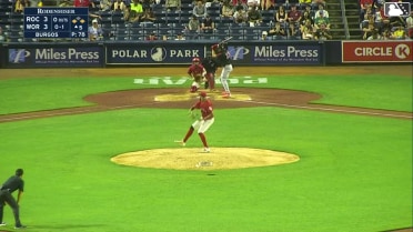 Raymond Burgos In play, run(s) to Yohandy Morales
