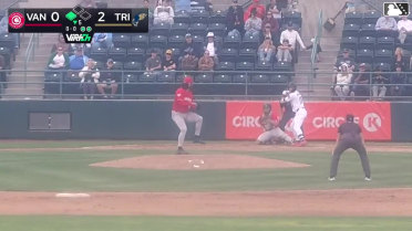 Kendrey Maduro singles on a line drive to left fielder Austin Smith. Jorge Ruiz scores.