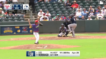 Luis Verdugo homers (3) on a fly ball to center field. Braedon Karpathios scores.