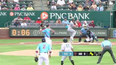 Ryan Gusto In play, run(s) to Jarred Kelenic