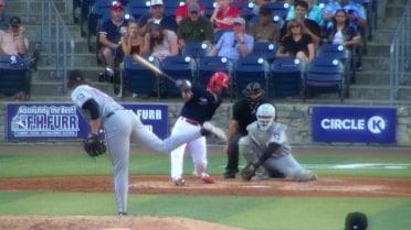 Jagger Beck fans six in six one-hit frames
