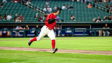 Renzullo Lifts Grizzlies in 8th, Fresno Earns 4th Straight Win