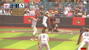 Isaiah Drake homers (1) on a fly ball to right field. Colby Jones scores. Colin Burgess scores.