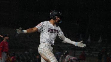 Gatewood Slams Walk-Off Single to Secure Fifth Win in a Row over New Hampshire on Saturday