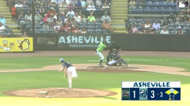 Hector Osorio lines into an unassisted double play, first baseman Jack Moss. Luke Hanson out at 1st.