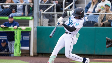 Felnin Celesten homers for the first time in 2026.