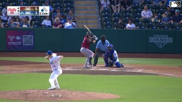 Jake Eder In play, run(s) to Thomas Gavello