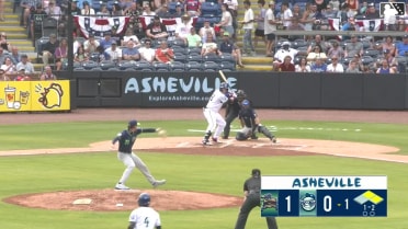 Jack Moss singles on a ground ball to left fielder Yeison Morrobel. Justin Thomas Jr. scores. Caden Powell out at 3rd on the throw, left fielder Yeison Morrobel to shortstop Luke Hanson.