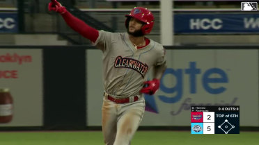 Raylin Heredia hits his eighth homer of the season