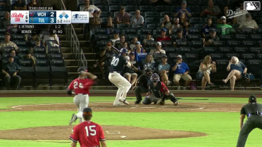 Joe Vetrano homers (12) on a line drive to right field. Elijah Hainline scores. Logan Wagner scores.
