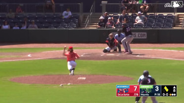 Hayden Harris In play, run(s) to Deyvison De Los Santos