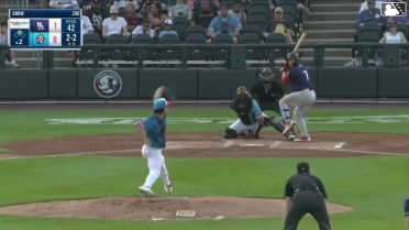 Eric Snow singles on a line drive to left fielder Jackson Castillo, deflected by shortstop Core Jackson. Mathieu Vallee scores.