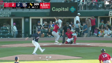 Tyler McDonough singles on a line drive to right fielder Felix Reyes. Tsung-Che Cheng scores. Jason Delay to 3rd.