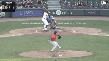 Jude Warwick homers (2) on a fly ball to right field. Edian Espinal scores. Javier Osorio scores.