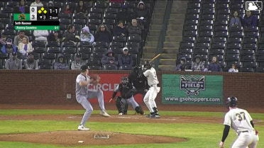 Jhonny Severino hits a grand slam (8) to left center field. Murf Gray scores. Jared Jones scores. Edward Florentino scores.