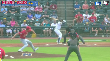 Sam Kulasingam doubles (17) on a sharp ground ball to right fielder Travis Honeyman. Carson Roccaforte scores. Luke Pelzer scores.