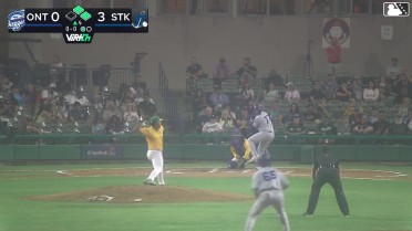 Francisco Espinoza grounds into a double play, third baseman Roman Martin to second baseman Michael Brooks to first baseman Bryan Andrade. Caleb Johnson out at 2nd. Francisco Espinoza out at 1st.