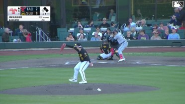 Alejo Lopez singles on a line drive to center fielder Nelson Rada. Colin Davis scores. Hogan Windish to 2nd.