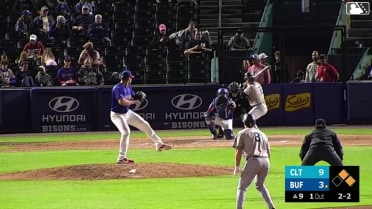 Justin Topa In play, run(s) to Ryan Galanie
