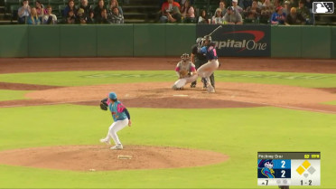 Joshua Kuroda-Grauer doubles (9) on a sharp line drive to center fielder Braedon Karpathios. Cameron Leary scores. Clark Elliott scores.