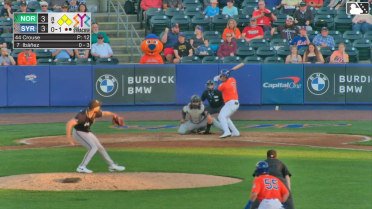 Hans Crouse In play, run(s) to Andy Ibáñez
