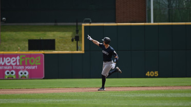 Doubleheader Sweep over New Hampshire Extends Season-Best Win Streak to Five on Saturday