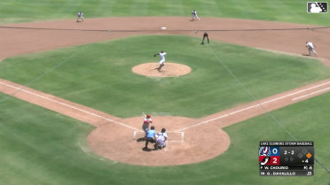 Gabriel Davalillo strikes out swinging and Kevyn Castillo caught stealing 2nd, catcher Yoiber Ocopio to second baseman Jose Verdugo to catcher Yoiber Ocopio.
