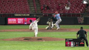 Jose Nova In play, run(s) to Miguel Villarroel