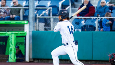 Carlos Jimenez triples (1) on a ground ball to right fielder Randy De Jesus. Axel Sanchez scores.