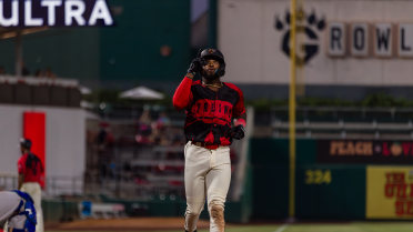 Grizzlies stumble into 2nd place after 7-5 loss to Nuts on Wednesday