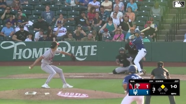 Tzu-Chen Sha In play, run(s) to Jose Izarra