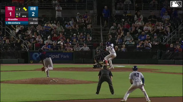 Kevin Alcántara homers (20) on a fly ball to center field. Austin Wynns scores. Justin Dean scores.