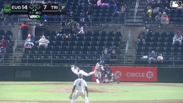 Jean Carlos Sio homers (2) on a fly ball to right field.