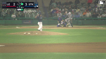 Ryan Wideman out on a sacrifice fly to center fielder Breyson Guedez. Kerrington Cross scores. Luke Cantwell to 2nd.