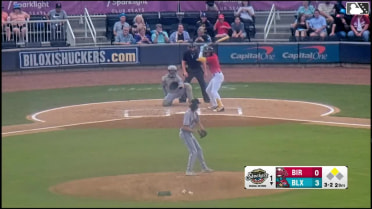 Eduardo Garcia singles on a ground ball to center fielder Drake Logan. Darrien Miller scores. Eduardo Garcia to 2nd.