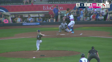 Jean Walters singles on a ground ball to left fielder Jake Cunningham, deflected by third baseman Ryan Jackson. Alberto Barriga scores. Angel Ortiz to 3rd.