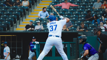 Baker Sends Comets to 4-3 Walk-Off Win in Series Finale