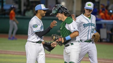Tortugas Tag Three Homers in 13-1 Rout