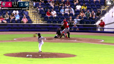 Enderson Mercado Ball to Cristhian Vaquero